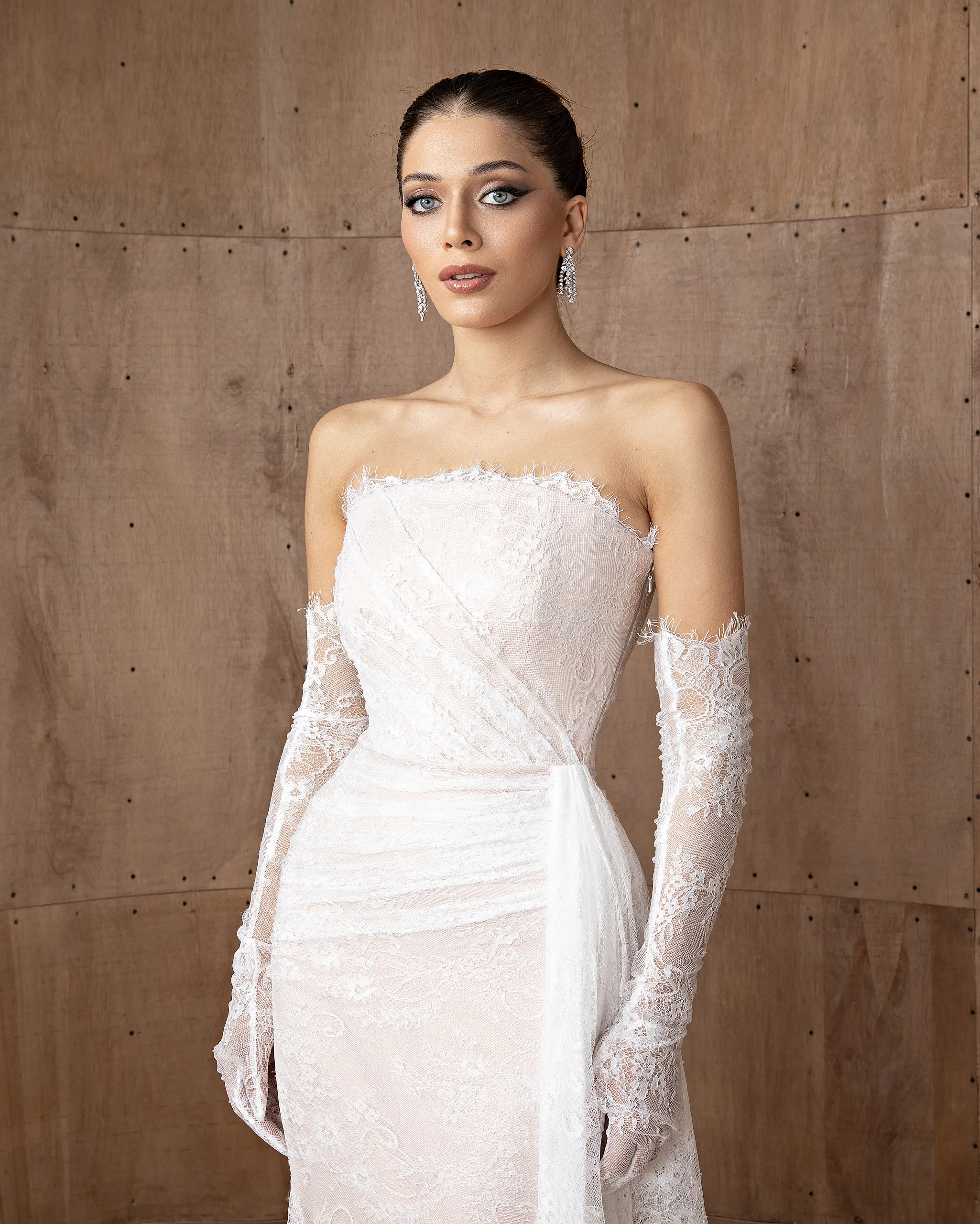 Lace Scallop Gown - Image 4
